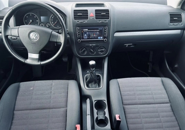 Volkswagen Golf cena 18900 przebieg: 237000, rok produkcji 2007 z Brzostek małe 277